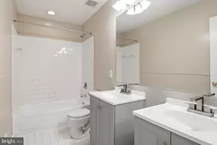 4945 Hazelwood Ave, Baltimore, MD 21206 - Photo 30