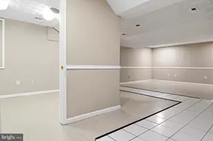 4945 Hazelwood Ave, Baltimore, MD 21206 - Photo 42