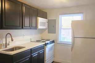 135 Carver Rd, Dundalk, MD 21222 - Photo 2