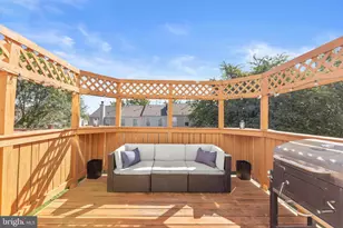 4556 Vermeer Ct, Owings Mills, MD 21117 - Photo 4