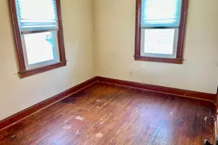 10 Avenal Rd, Baltimore, MD 21221 - Photo 12
