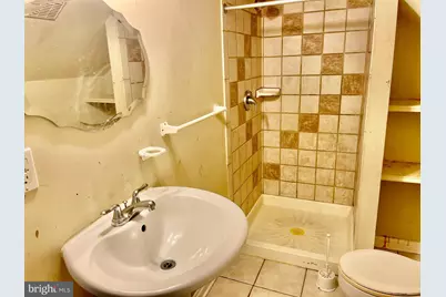 10 Avenal Road, Baltimore, MD 21221 - Photo 18