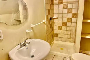 10 Avenal Rd, Baltimore, MD 21221 - Photo 18