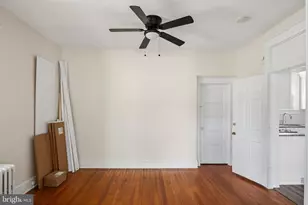 910 St Charles Ave, Baltimore, MD 21229 - Photo 12
