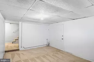 910 St Charles Ave, Baltimore, MD 21229 - Photo 28