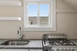 910 St Charles Ave, Baltimore, MD 21229 - Photo 34