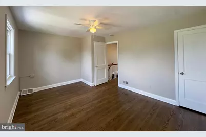 433 Oakwood Road, Baltimore, MD 21222 - Photo 6