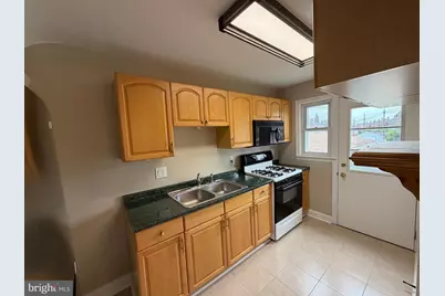 647 Dunwich Way, Baltimore, MD 21221 - Photo 6