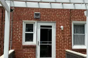 309 Leeanne Rd, Baltimore, MD 21221 - Photo 6