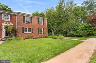 34 Tullycross Ct, Lutherville Timonium, MD 21093 - Photo 1
