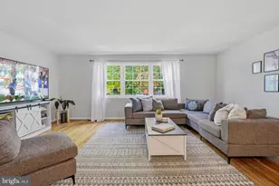 21 Theo Ln, Towson, MD 21204 - Photo 2