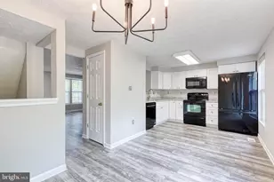 2012 Wisper Woods Way, Baltimore, MD 21244 - Photo 10