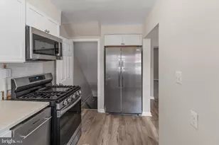 2147 Coralthorn Rd, Middle River, MD 21220 - Photo 2