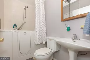 204 Uppergate Ct, Owings Mills, MD 21117 - Photo 34