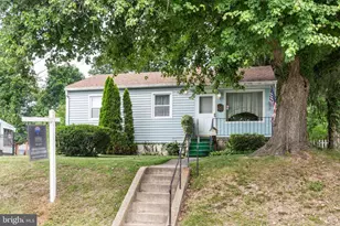 204 Uppergate Ct, Owings Mills, MD 21117 - Photo 6