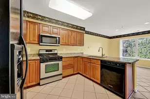 12021 Tralee Rd, Lutherville Timonium, MD 21093 - Photo 12