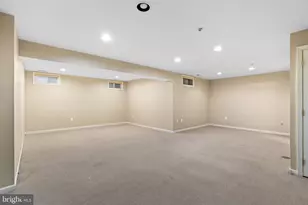 33 Peregrine Ct, Baltimore, MD 21208 - Photo 36