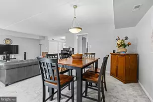6 Lamplighter Ct, Pikesville, MD 21208 - Photo 14