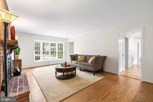 9 Galetree Ct, Cockeysville, MD 21030 - Photo 4