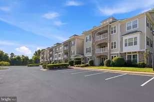 307 Wyndham Cir, Owings Mills, MD 21117 - Photo 2