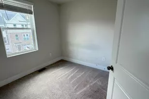 1815 Betterton Rd, Essex, MD 21221 - Photo 12