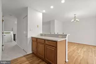 16 Beaver Pond Cir, Baltimore, MD 21234 - Photo 18