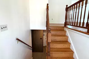 1234 Pleasant Valley Dr, Catonsville, MD 21228 - Photo 2