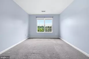 8805 Stoneridge Cir, Baltimore, MD 21208 - Photo 16