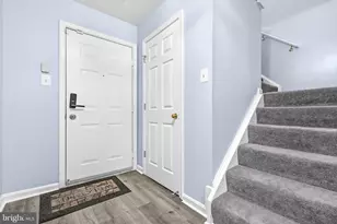 8805 Stoneridge Cir, Baltimore, MD 21208 - Photo 6