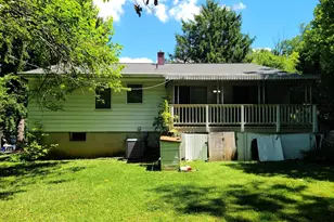 2101 Chantilla Rd, Baltimore, MD 21228 - Photo 2