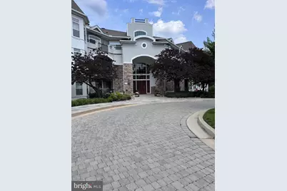 2700 Stone Cliff Drive #206, Baltimore, MD 21209 - Photo 1