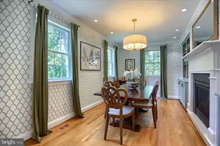11 Hickory Meadow Rd, Cockeysville, MD 21030 - Photo 4