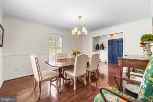 13 Barrow Ct, Towson, MD 21204 - Photo 12