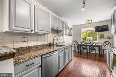 13 Barrow Court, Towson, MD 21204 - Photo 18