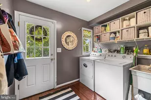 13 Barrow Ct, Towson, MD 21204 - Photo 36