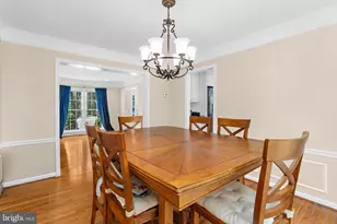 9801 Bridle Brook Dr, Owings Mills, MD 21117 - Photo 10
