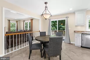 9801 Bridle Brook Dr, Owings Mills, MD 21117 - Photo 14