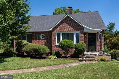223 Edridge Way, Catonsville, MD 21228 - Photo 2