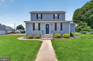 2620 Brannan Ave, Baltimore, MD 21219 - Photo 2