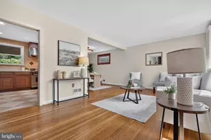 3 N Hilltop Rd, Baltimore, MD 21228 - Photo 4