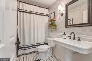 1102 Greenway Rd, Cockeysville, MD 21030 - Photo 24
