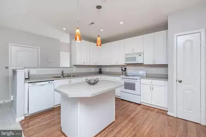 400 Symphony Circle #209I, Cockeysville, MD 21030 - Photo 2