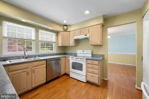 7 RainDrop Cir, Reisterstown, MD 21136 - Photo 14