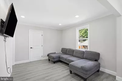 825 Martin Road, Essex, MD 21221 - Photo 2