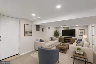 6417 Lehnert St, Woodlawn, MD 21207 - Photo 8