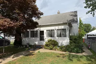 6 Avenal Rd, Baltimore, MD 21221 - Photo 2