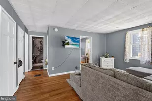 6 Avenal Rd, Baltimore, MD 21221 - Photo 14