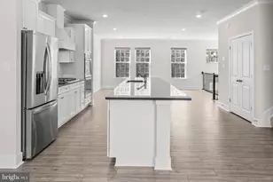 1745 Water Xing Rd, Baltimore, MD 21208 - Photo 8