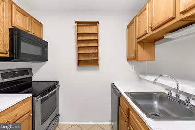1256 Sugarwood Circle #103, Essex, MD 21221 - Photo 14