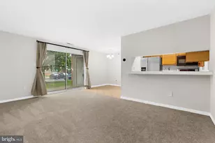 1256 Sugarwood Cir, Essex, MD 21221 - Photo 2